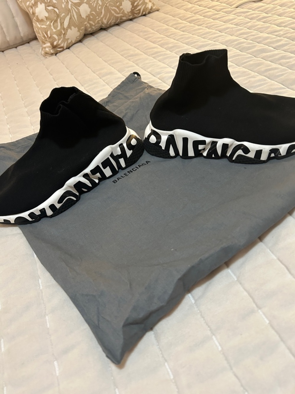 Balenciaga slip on sneaker - Picture 2 of 4